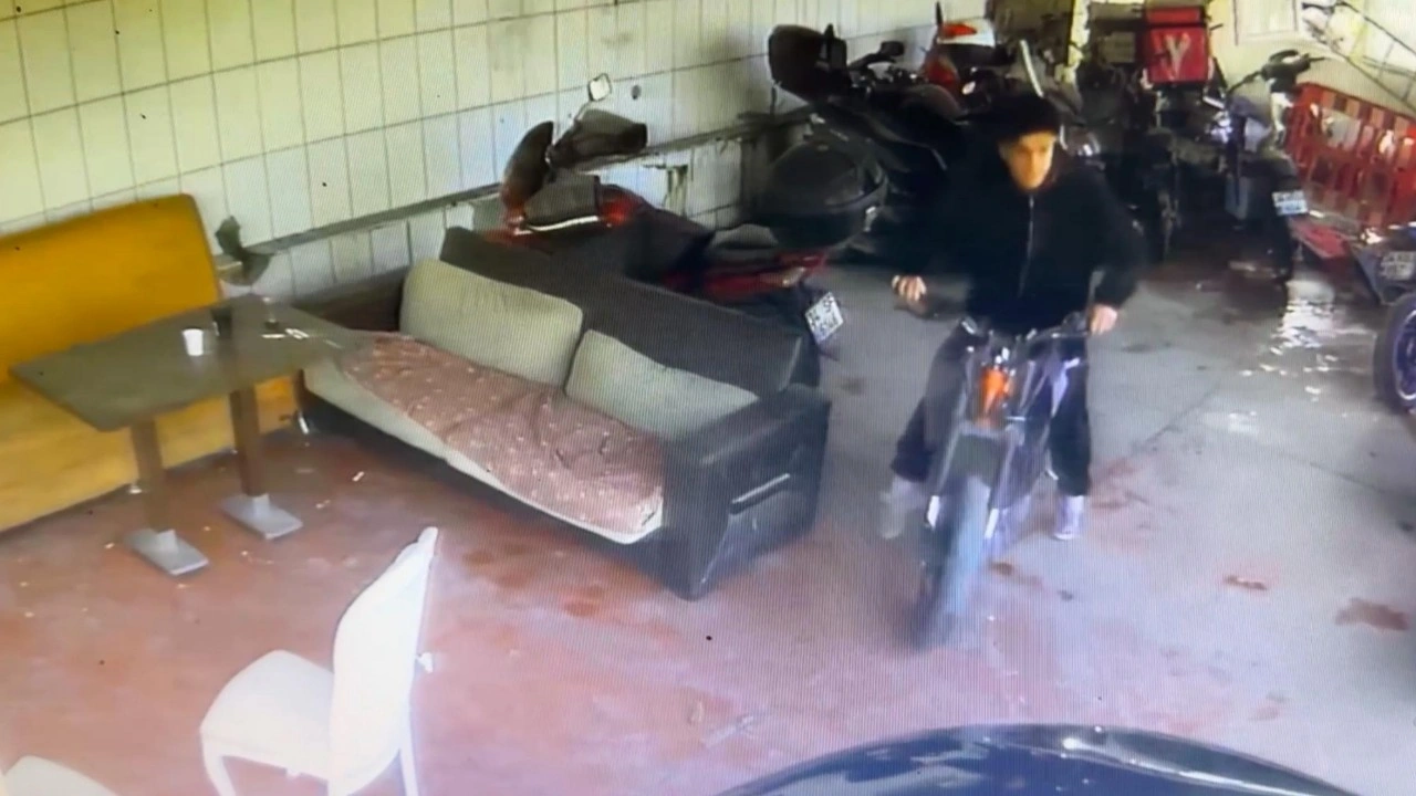 Yediemin Otoparkında film gibi hırsızlık