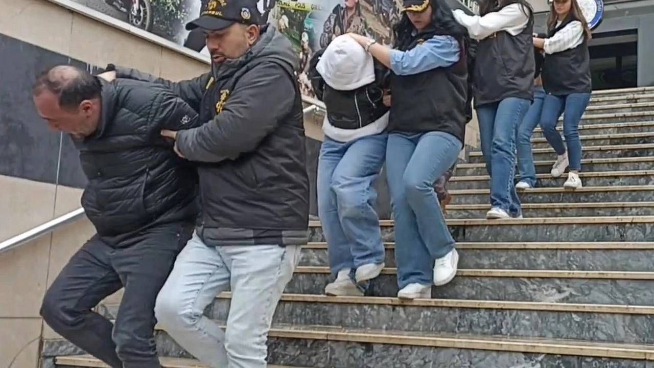 İstanbul'da fuhuş operasyonu: 8 gözaltı