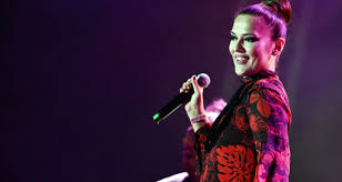 Demet Akalın’dan Bodrum’daki Fahiş Fiyatlara Tepki: “2 Kişilik Kahvaltıya Servet Ödedik!”