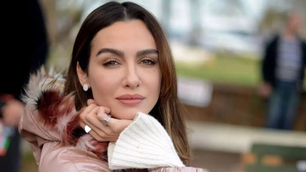 Birce Akalay Alkollü Araç Kullanırken Yakalandı: Ehliyetine El Konuldu