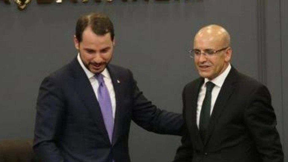 Berat Albayrak ve Mehmet Şimşek kavgası yandaş medyaya sıçradı