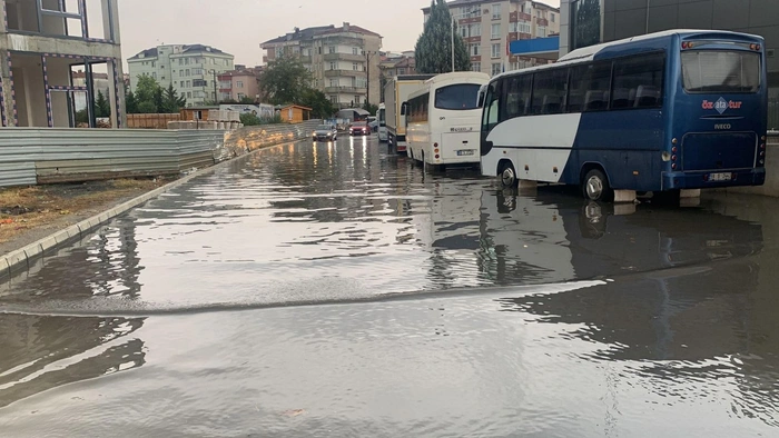 İstanbul ve Tekirdağ'da sağanak etkili oldu